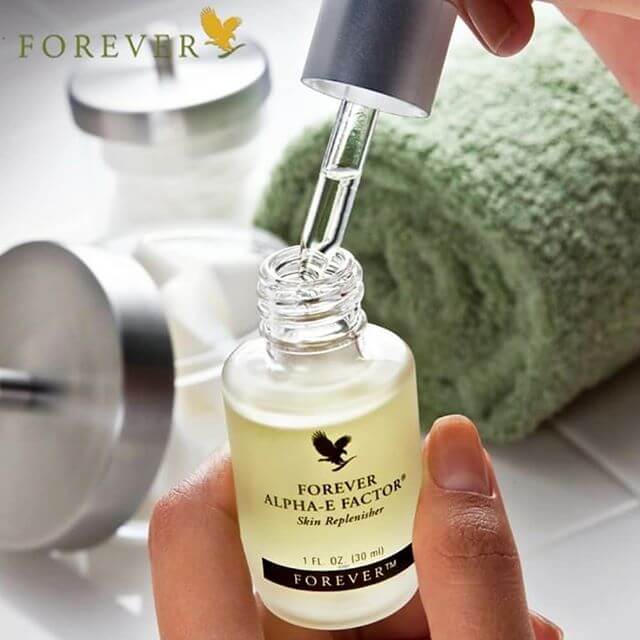 فوراور آلفا ای فاکتور ضد چروک و رطوبت رسان پوست